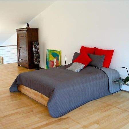 Apartmán Artist'S Loft Zur Maloya Ormalingen Pokoj fotografie