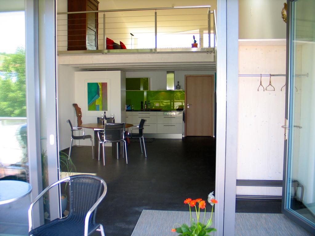 Apartmán Artist'S Loft Zur Maloya Ormalingen Pokoj fotografie