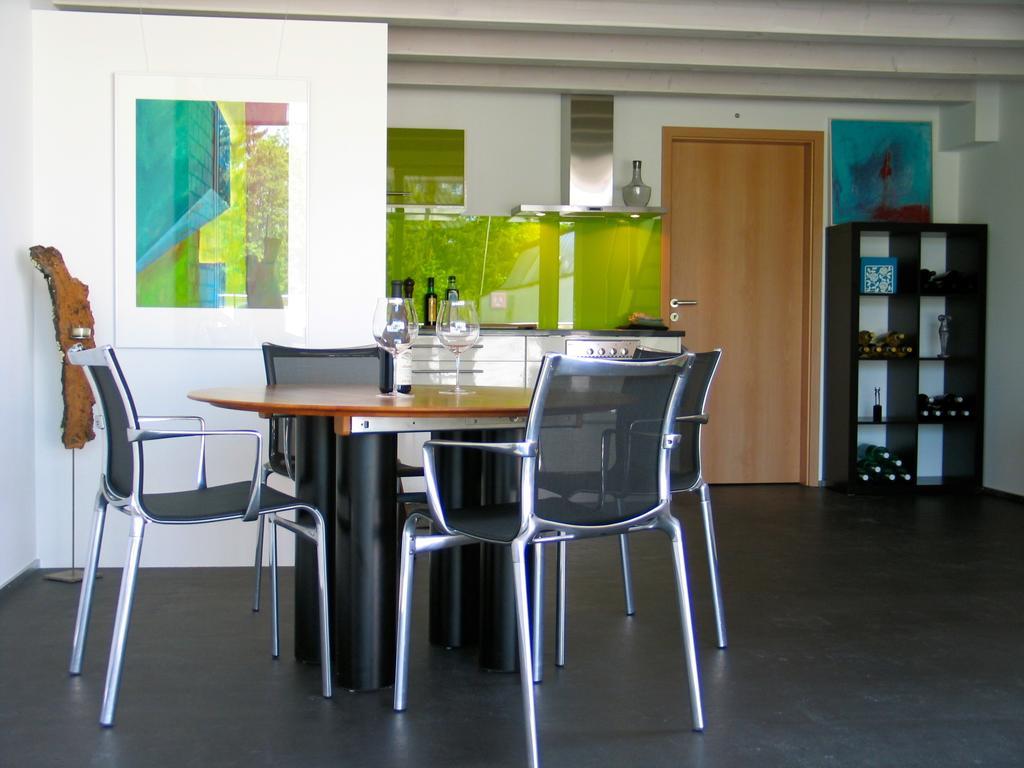 Apartmán Artist'S Loft Zur Maloya Ormalingen Pokoj fotografie