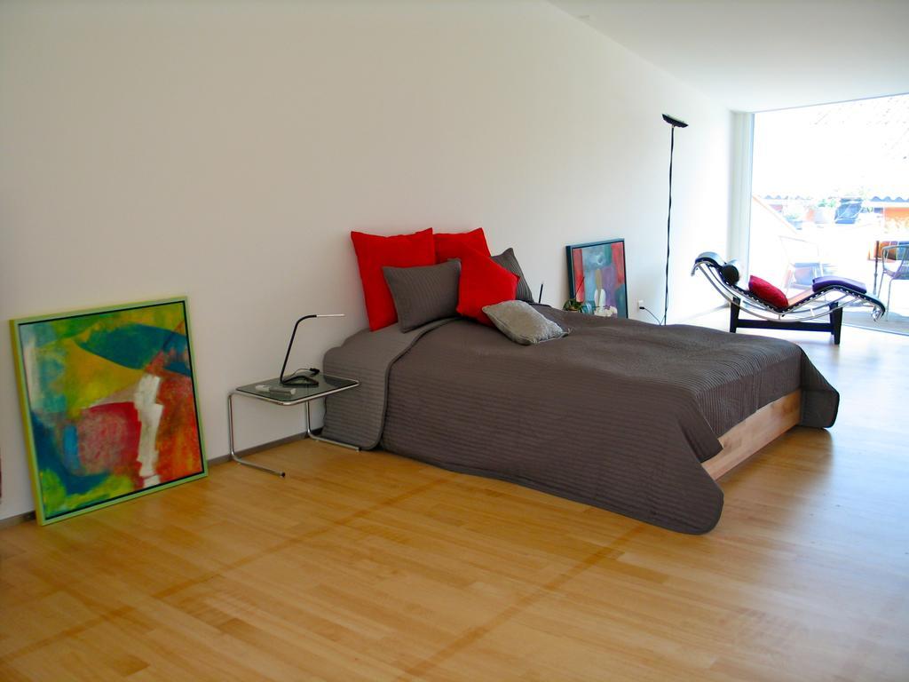 Apartmán Artist'S Loft Zur Maloya Ormalingen Pokoj fotografie